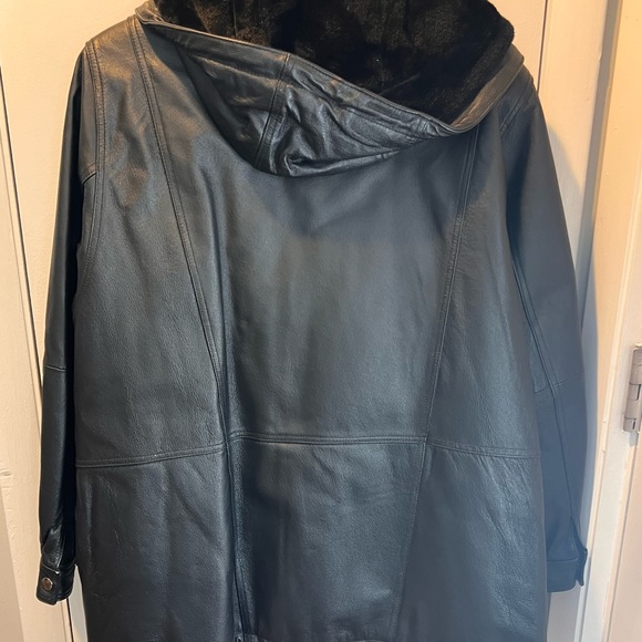 Like New Woman’s Genuine Leather Hooded Winter Jacket - Picture 8 of 11